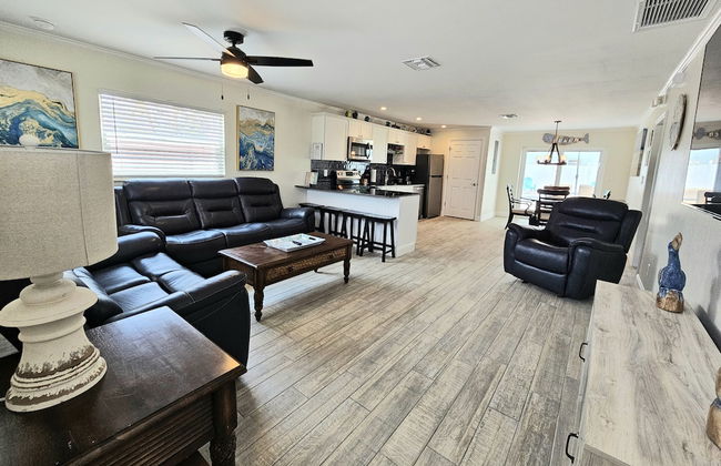 Coral by the Sea 3054, Sleeps 8, Walk to Beach - Foto 2