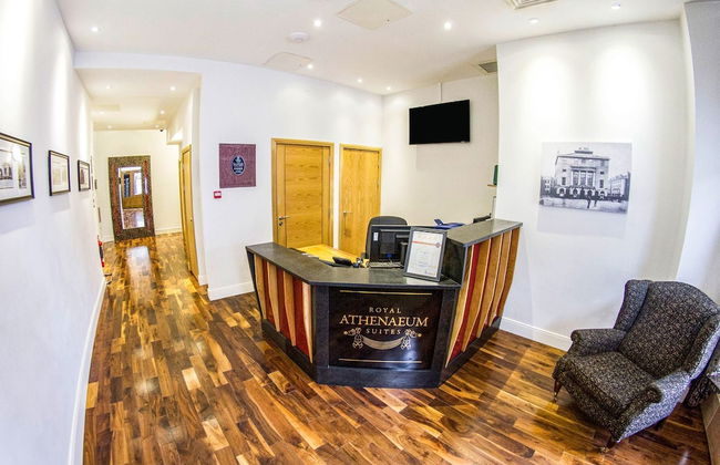Royal Athenaeum Suites - Foto 2