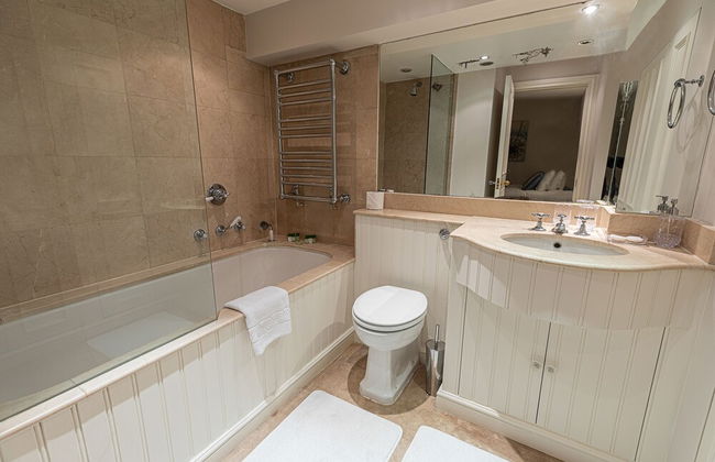 JOIVY Stunning 6-bed house near Harrods in Knightsbridge - Foto 27