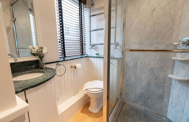 JOIVY Stunning 6-bed house near Harrods in Knightsbridge - Foto 26