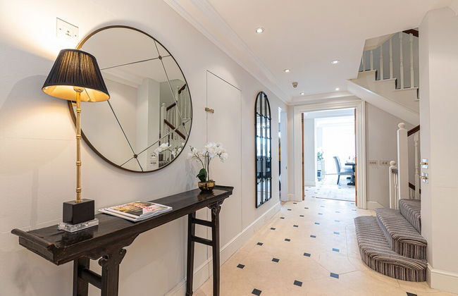 JOIVY Stunning 6-bed house near Harrods in Knightsbridge - Foto 46