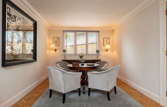 JOIVY Stunning 6-bed house near Harrods in Knightsbridge - Foto 39