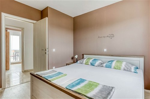 Photo 4 - Charming Apartment in Novalja near Zrče Beach