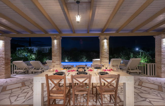 Luxury Dream Villa - Photo 42