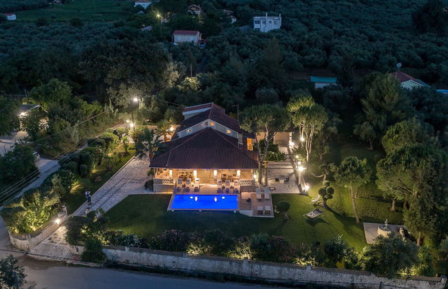 Luxury Dream Villa - Photo 45