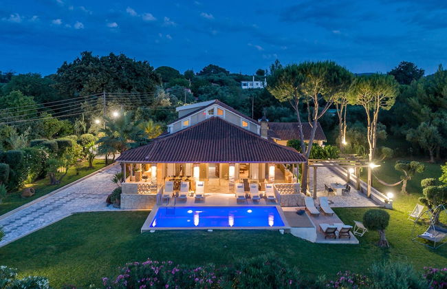 Luxury Dream Villa - Photo 47