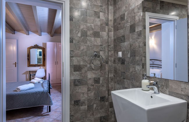 Luxury Dream Villa - Photo 28