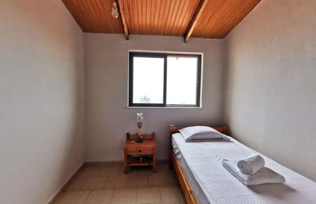 Anissaras Luxury Villa - Photo 3