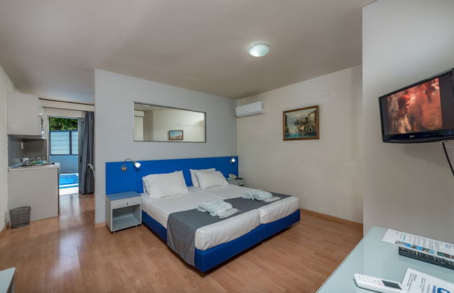 7 Palms Hotel Apartments - Foto 18