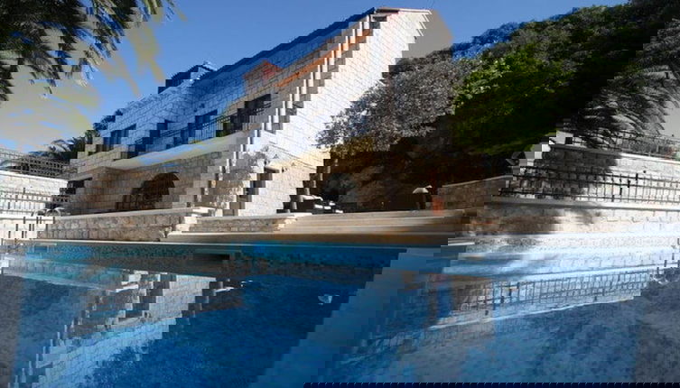 Foto 1 - Villa on an Exclusive Location in Dubrovnik With Pool