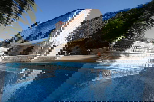 Foto 1 - Villa on an Exclusive Location in Dubrovnik With Pool
