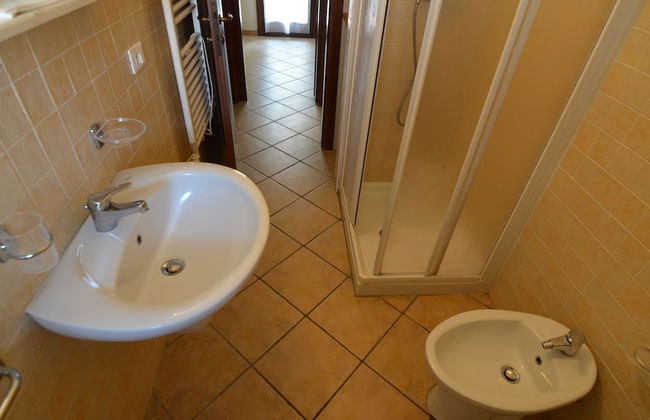 Comfy Furnished Apartment with AC near Beach - Foto 20