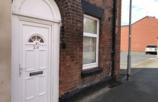Welcoming Spacious 2-bedroom House in St Helens - Foto 30