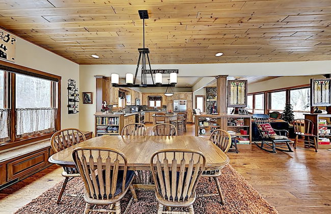 Ravensong Lodge - Photo 23