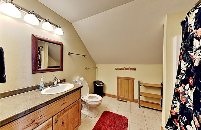 Ravensong Lodge - Photo 18