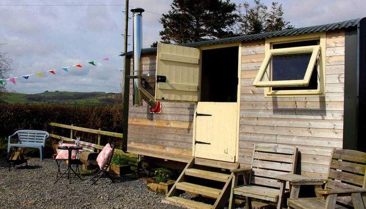 Foto 1 - Cosy Shepherd's Huts in Carmarthen