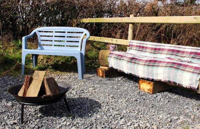 The Shearer's Hut, Sleeps 2, Wood Burner, Fire Pit - Foto 17