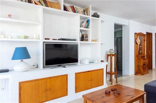 Photo 12 - Apartment - 2 Bedrooms with Pool and WiFi - 107867