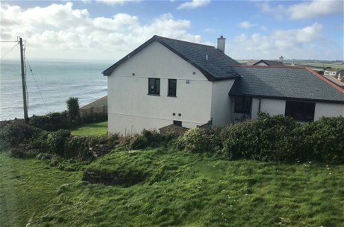 Photo 48 - 5-bedroom Detached House With Amazing Sea Views