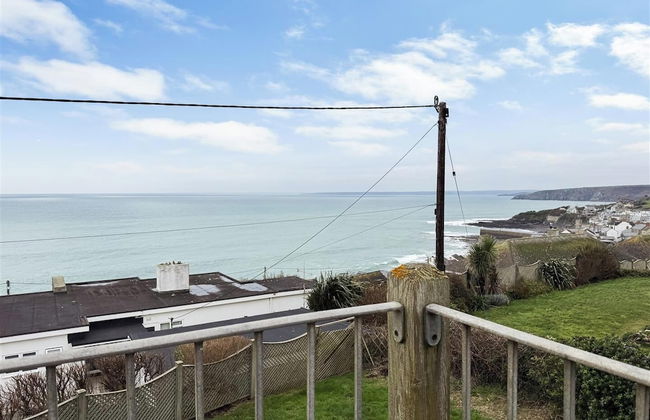 Seaside Escape-sleeps10-family&petfriendly-balcony - Foto 20