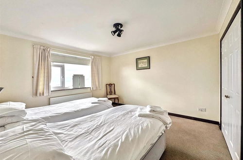 Photo 4 - Seaside Escape-sleeps10-family&petfriendly-balcony