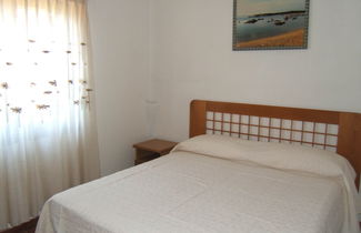 Photo 2 - Stylish 1 Bedroom Apartment Near the Sea