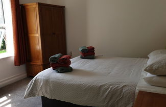 Photo 3 - Yew Tree Apartment One Ryde