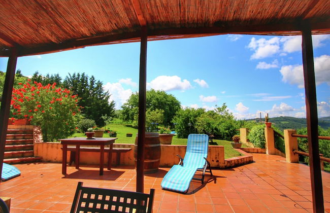 Scenic Tuscan Farmhouse - Foto 37