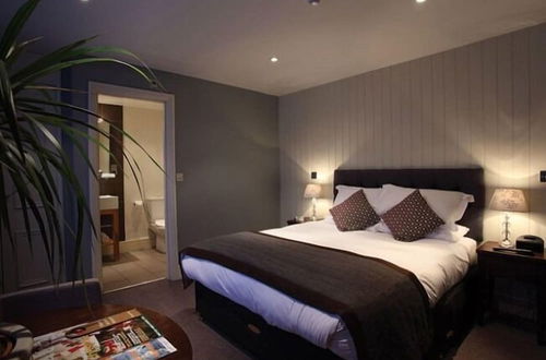 Photo 1 - George Square - City Centre Suites