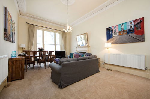 Foto 9 - Queens Gardens - Large and Colourful 3 Bedroom Apartment in Bayswater