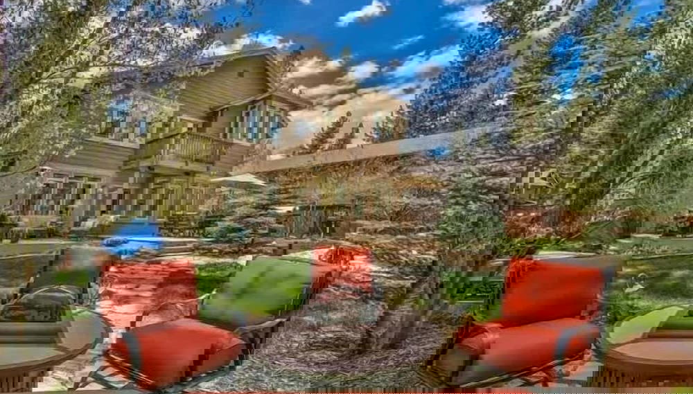 Primary image