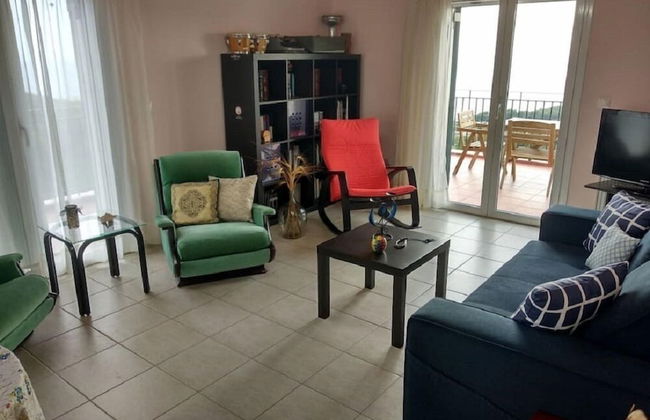 Greg's apartment - Photo 7