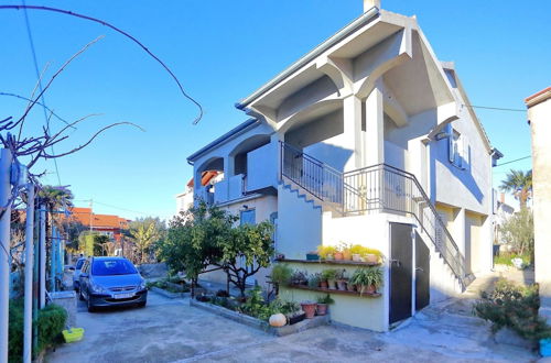 Photo 27 - Modern Apartment With big Roofed Terrace, Garden, Near the Sea