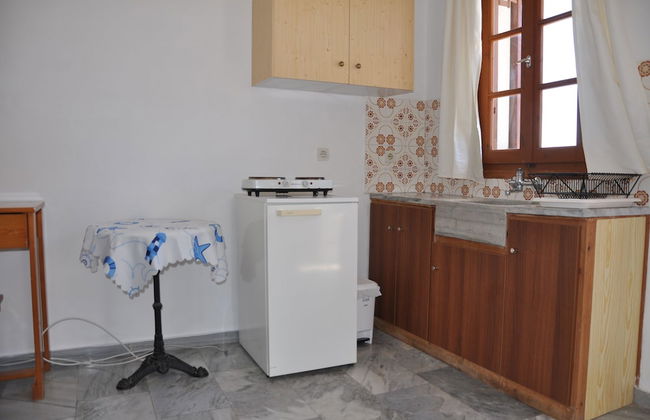 Michalis Apartments near the beaches with sea view - Photo 20