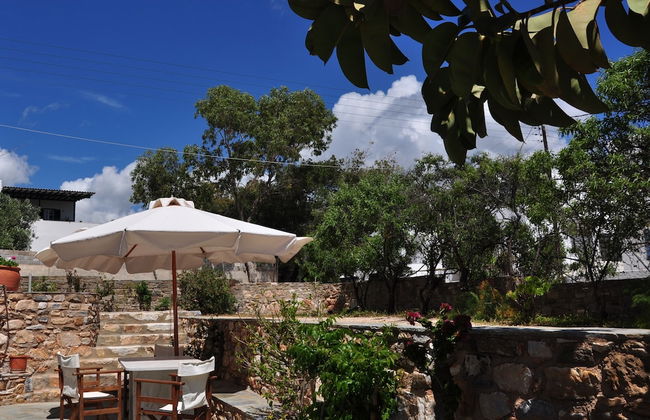 Michalis Apartments near the beaches with sea view - Photo 48