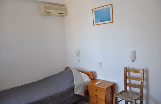 Michalis Apartments near the beaches with sea view - Photo 19