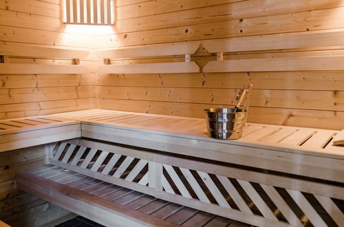 Photo 15 - Spacious Holiday Home With Sauna