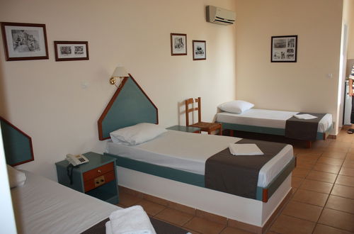 Photo 2 - Filoxenia Hotel Apartments