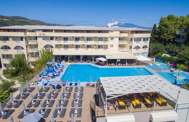 Koukounaria Hotel & Suites - Foto 78