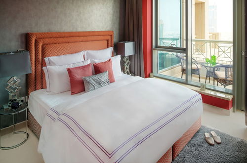 Photo 6 - Dream Inn Dubai – 29 Boulevard with Private Terrace