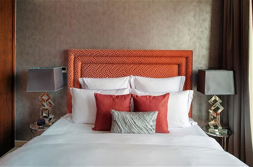 Photo 8 - Dream Inn Dubai – 29 Boulevard with Private Terrace