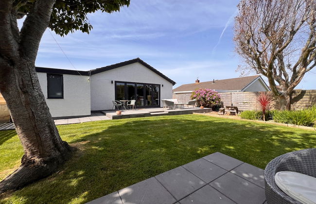 3 Bed House - Sleeps 5 - Pets - Garden - Parking - Foto 26