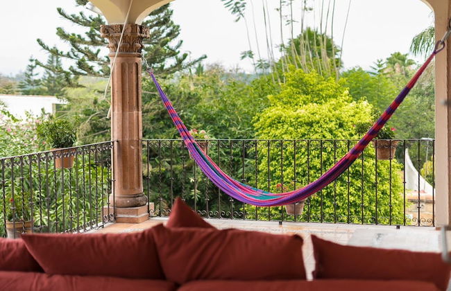 Forget about everything and relax - Photo 36