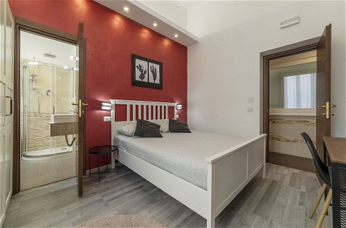 Photo 7 - Roma Termini Big Apartment