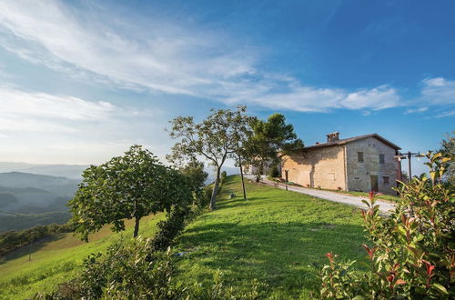 Photo 32 - Beautiful Mansion With Pool in Sant'angelo