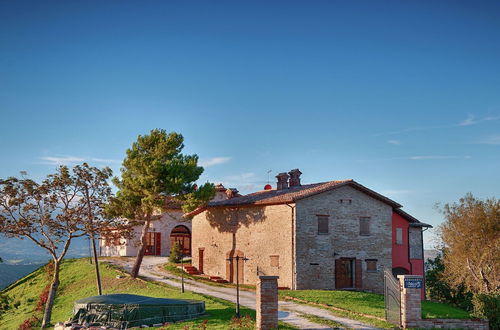 Photo 21 - Beautiful Mansion With Pool in Sant'angelo