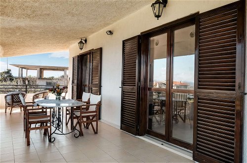 Foto 26 - Holiday Villa With sea View in Paralia Avlidas