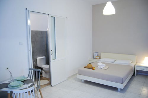 Foto 7 - Galini Rooms & Apartments Syros