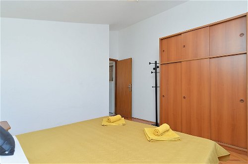 Photo 11 - Apartments Emil 596