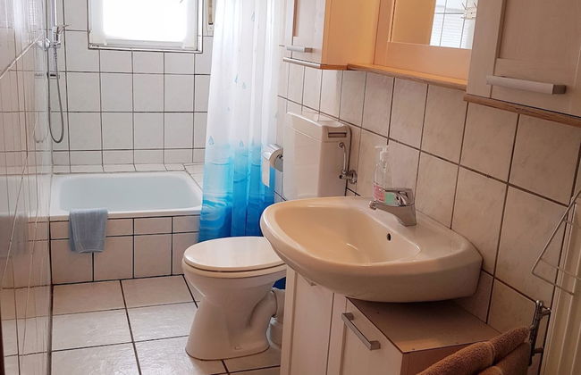 Flat Near the ski Area in Medebach - Foto 14